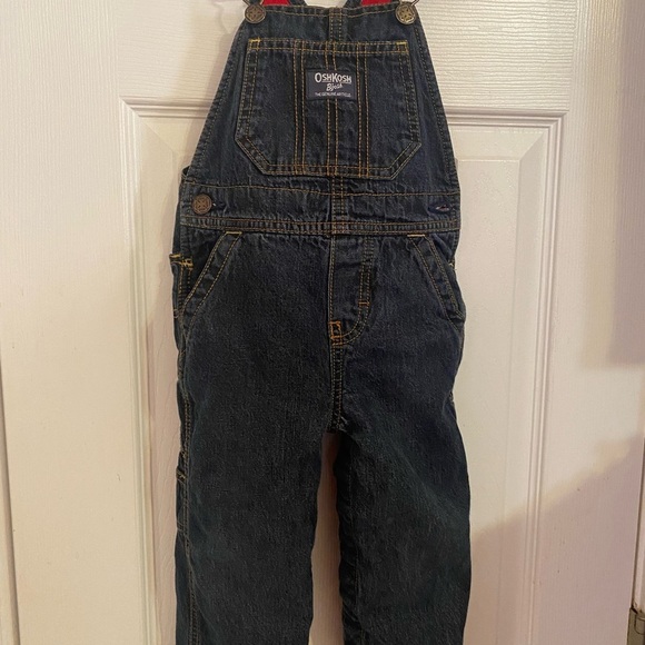 Oshkosh B’Gosh Fleece Lined Overalls - Picture 2 of 7